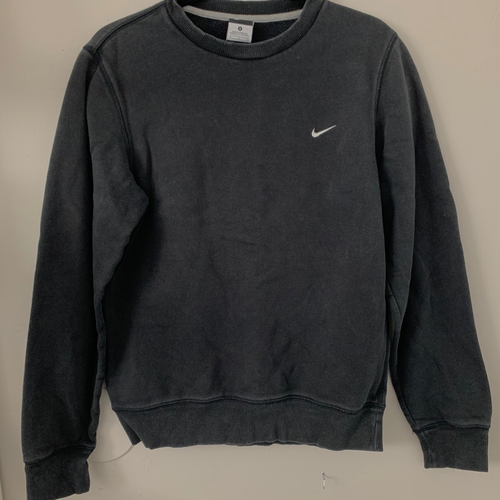 Men’s Nike small faded black crew neck